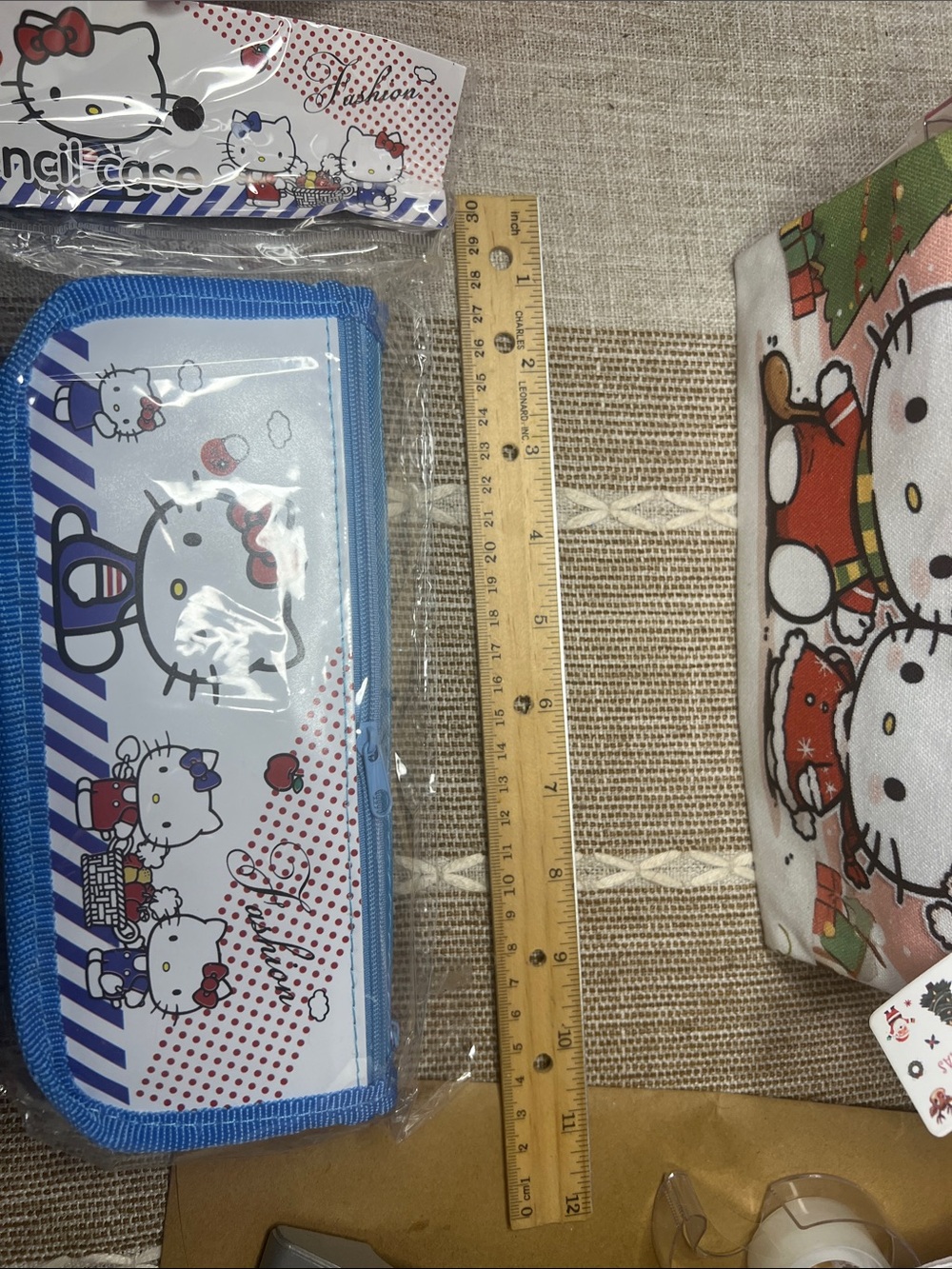 Hello Kitty Bundle - Picture 6 of 8